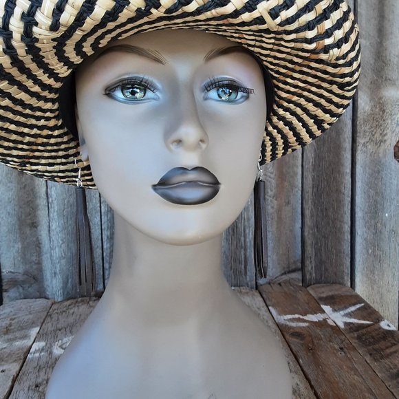 Handmade Leather Fringe Earrings - Picture 8 of 8